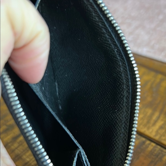 Louis Vuitton Damier Graphite Card Holder - Picture 7 of 9